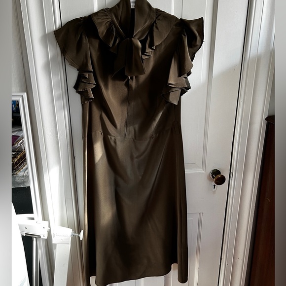 Theory Ruffle Sleeve Tie-Neck Midi Dress – Olive Green, Size 8 - Picture 10 of 10